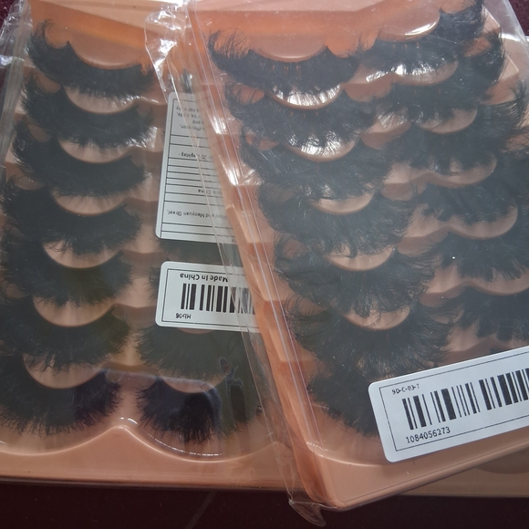 Dramatic Black False Eyelashes Set
